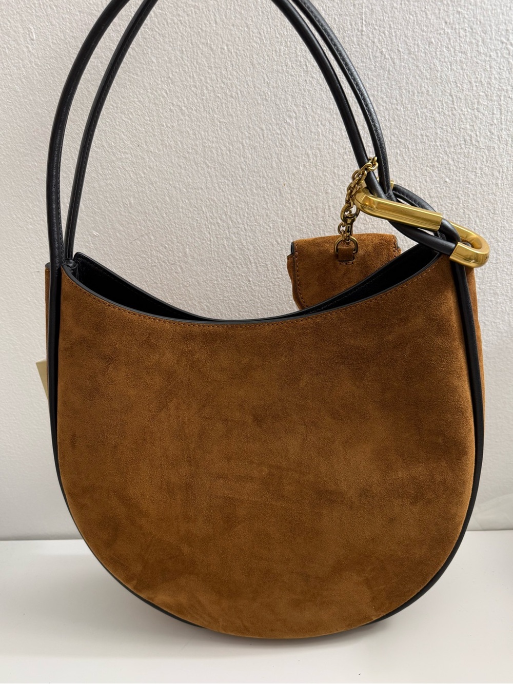 MARC JACOBS
The Suede Large Dual Hobo Bag - Picture 10 of 16